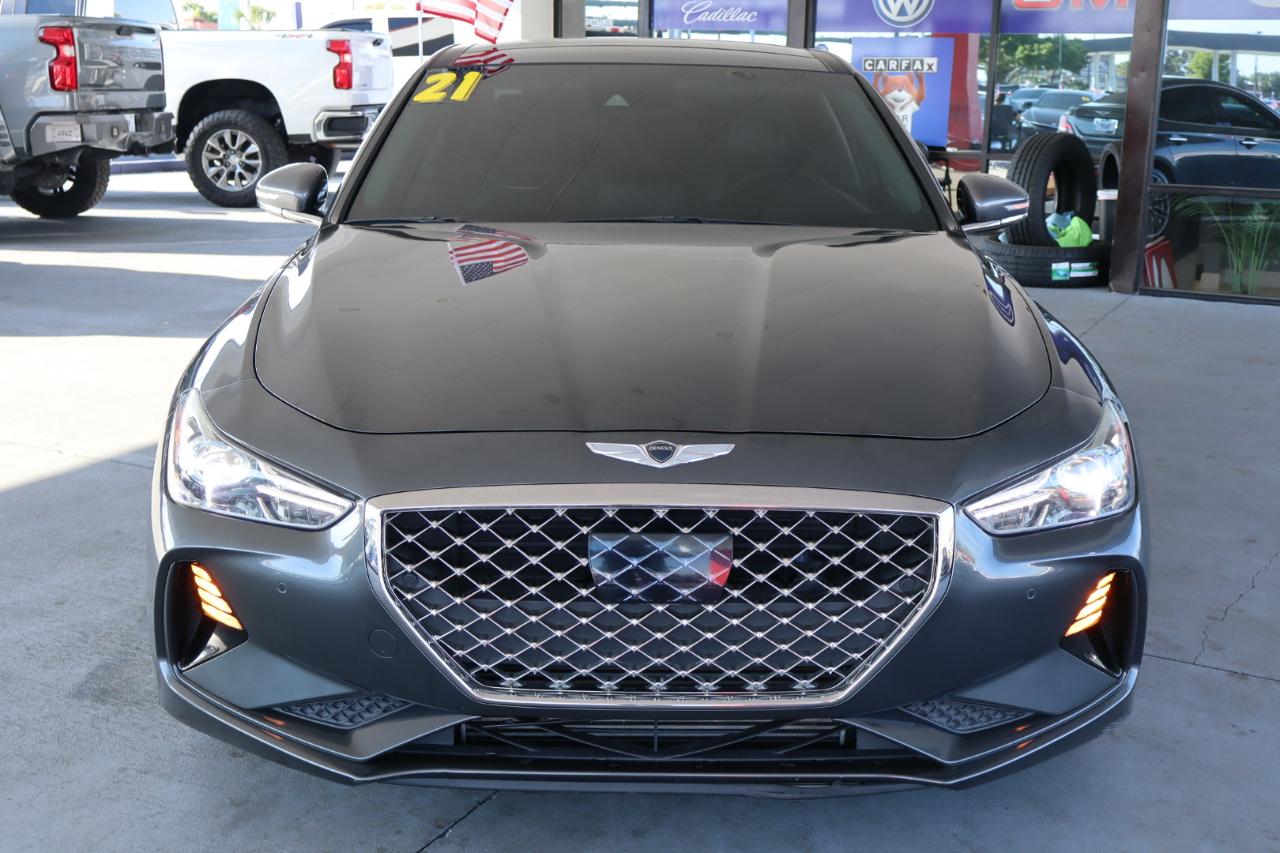 Genesis G70 2.0T RWD 2021