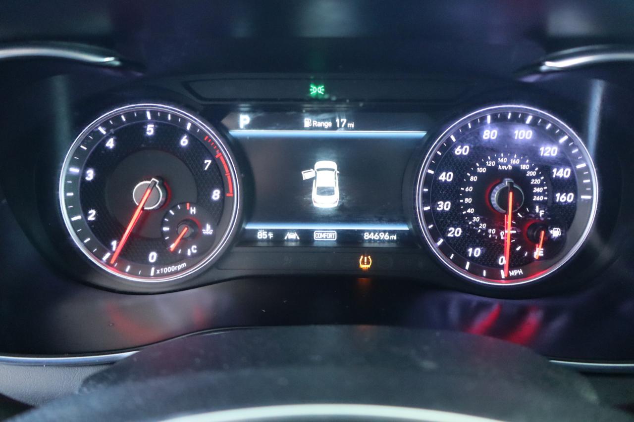 Genesis G70 2.0T RWD 2021