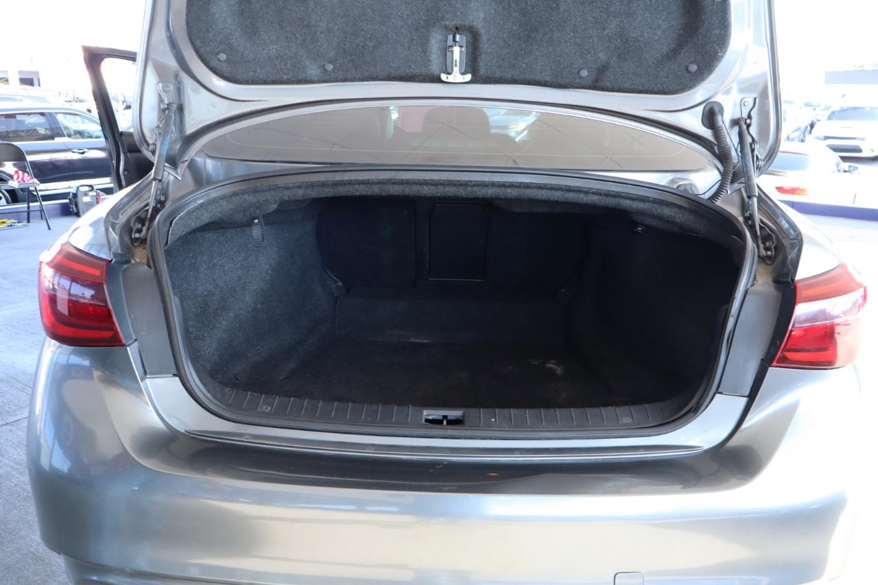 Infiniti Q50 3.0t LUXE AWD 2019