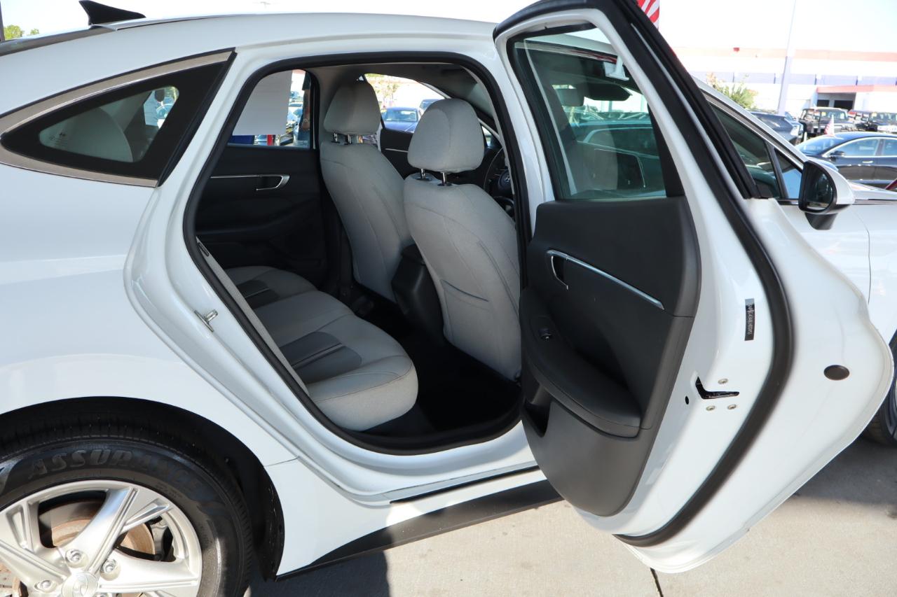 Hyundai Sonata SE 2.5L 2020