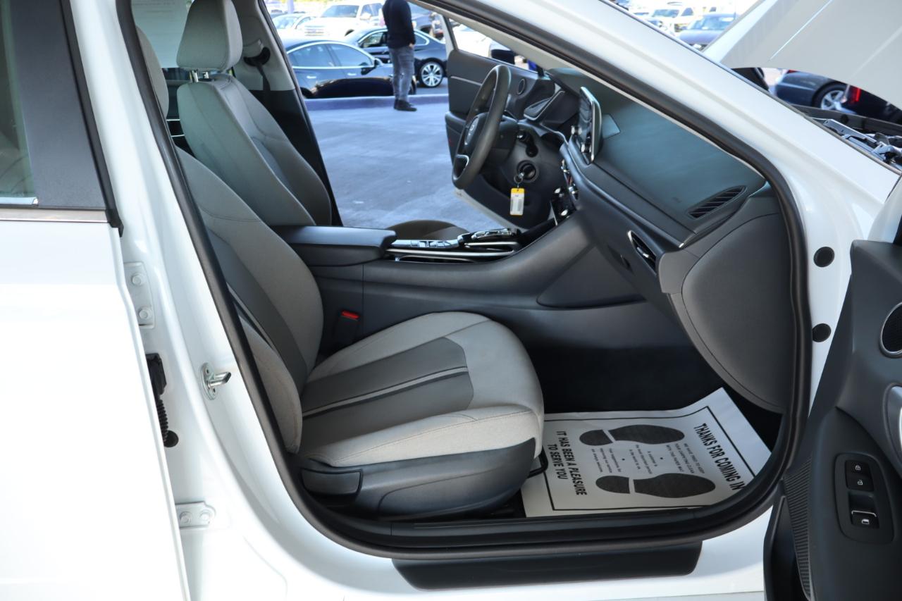 Hyundai Sonata SE 2.5L 2020