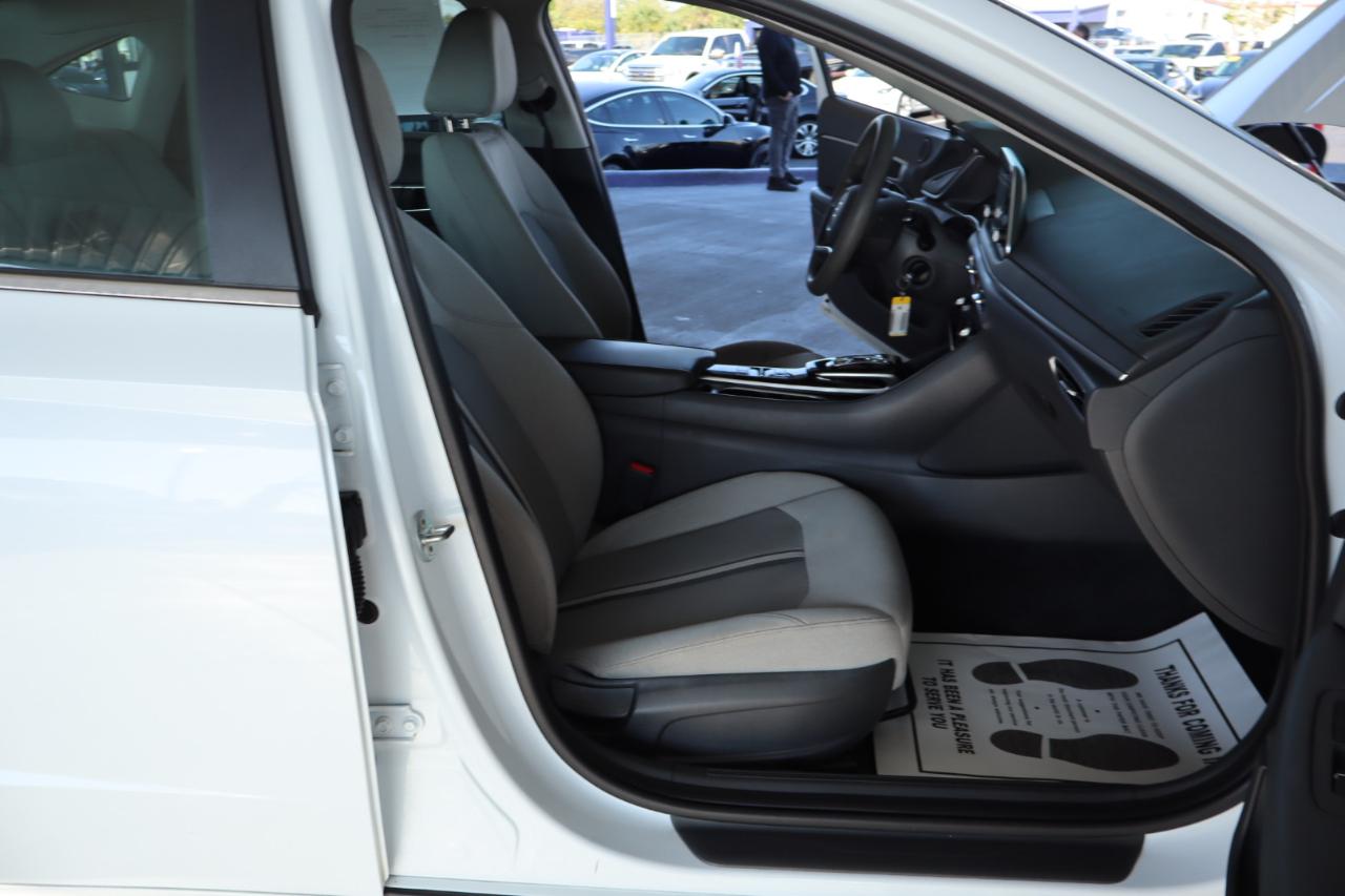 Hyundai Sonata SE 2.5L 2020