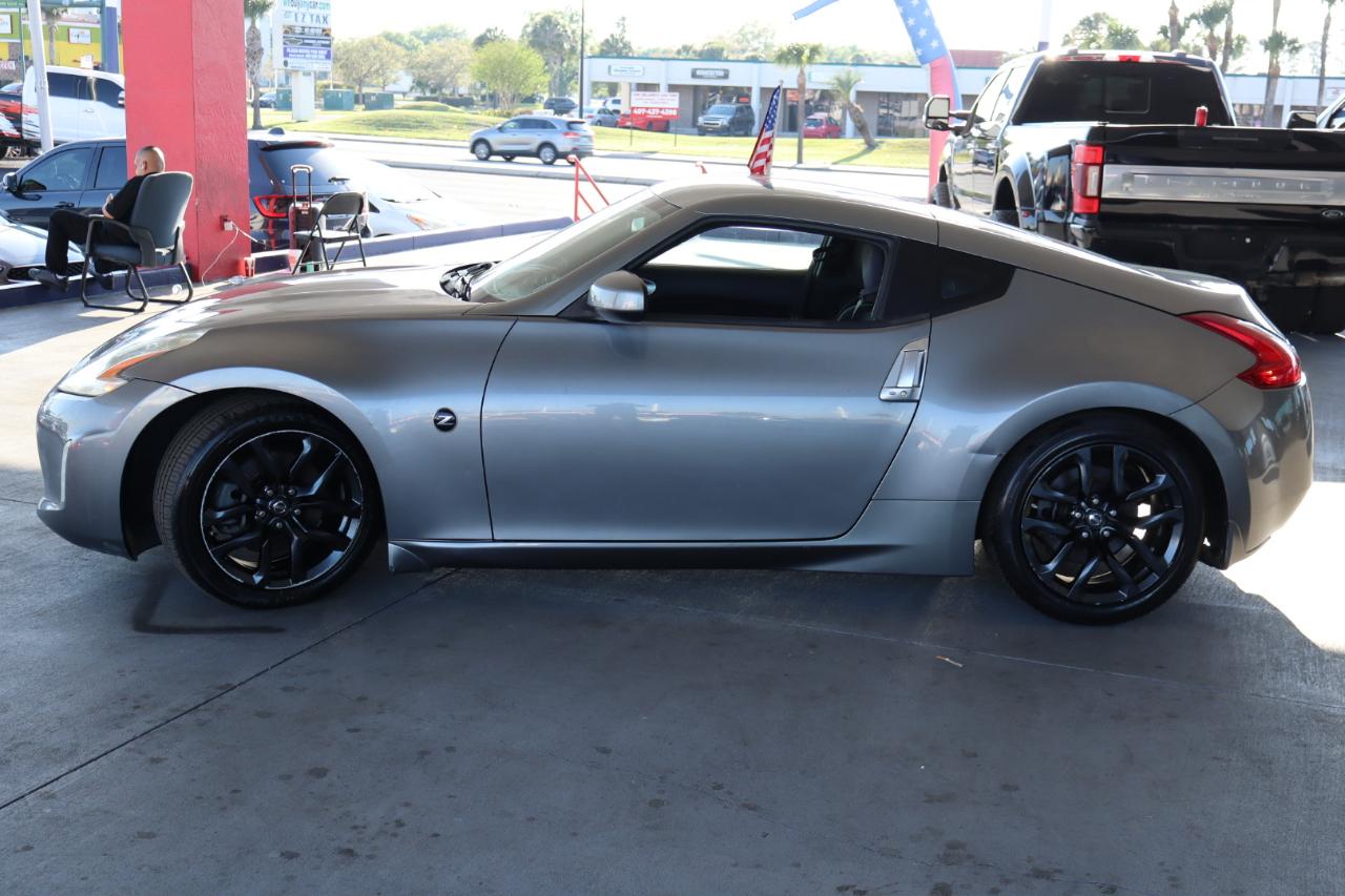 Nissan 370Z 2dr Cpe Auto 2015
