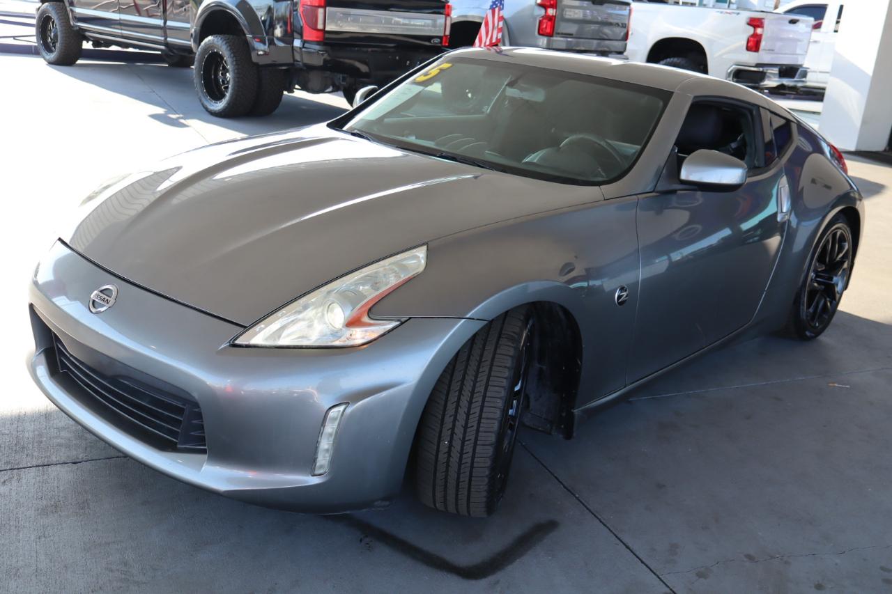 Nissan 370Z 2dr Cpe Auto 2015