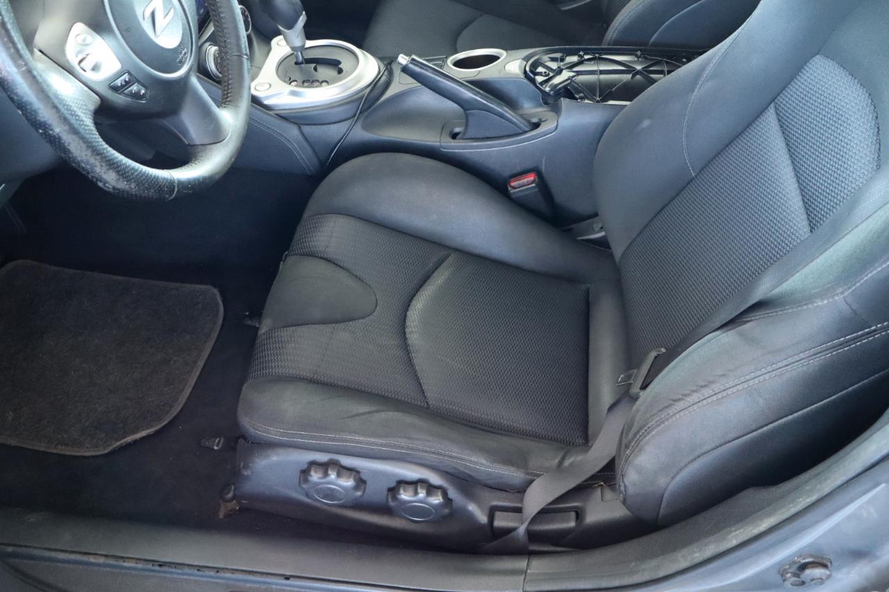 Nissan 370Z 2dr Cpe Auto 2015