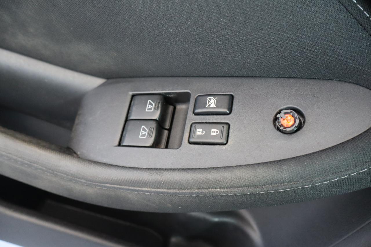 Nissan 370Z 2dr Cpe Auto 2015