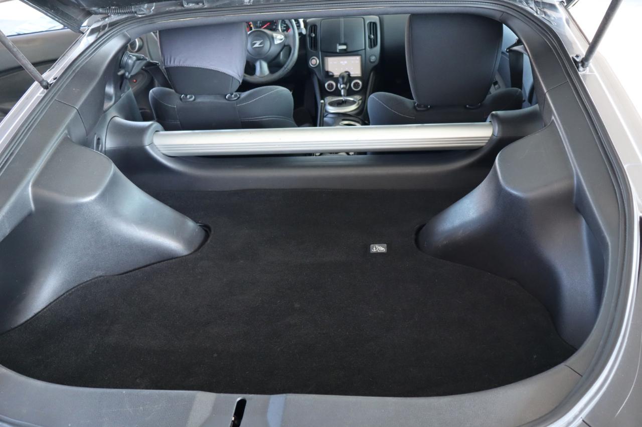 Nissan 370Z 2dr Cpe Auto 2015