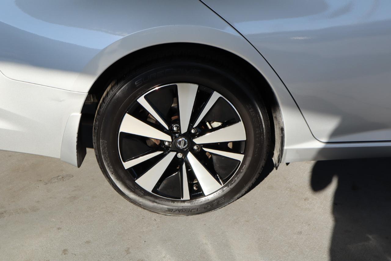 Nissan Altima 2.5 SV Sedan 2022