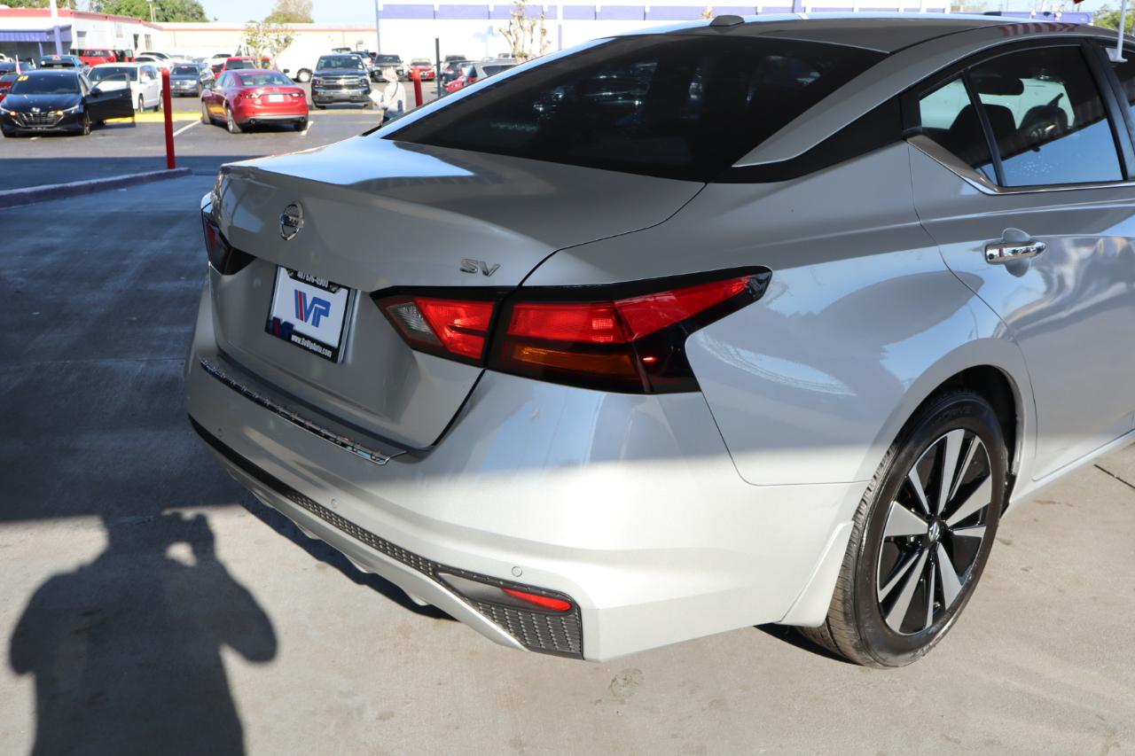 Nissan Altima 2.5 SV Sedan 2022