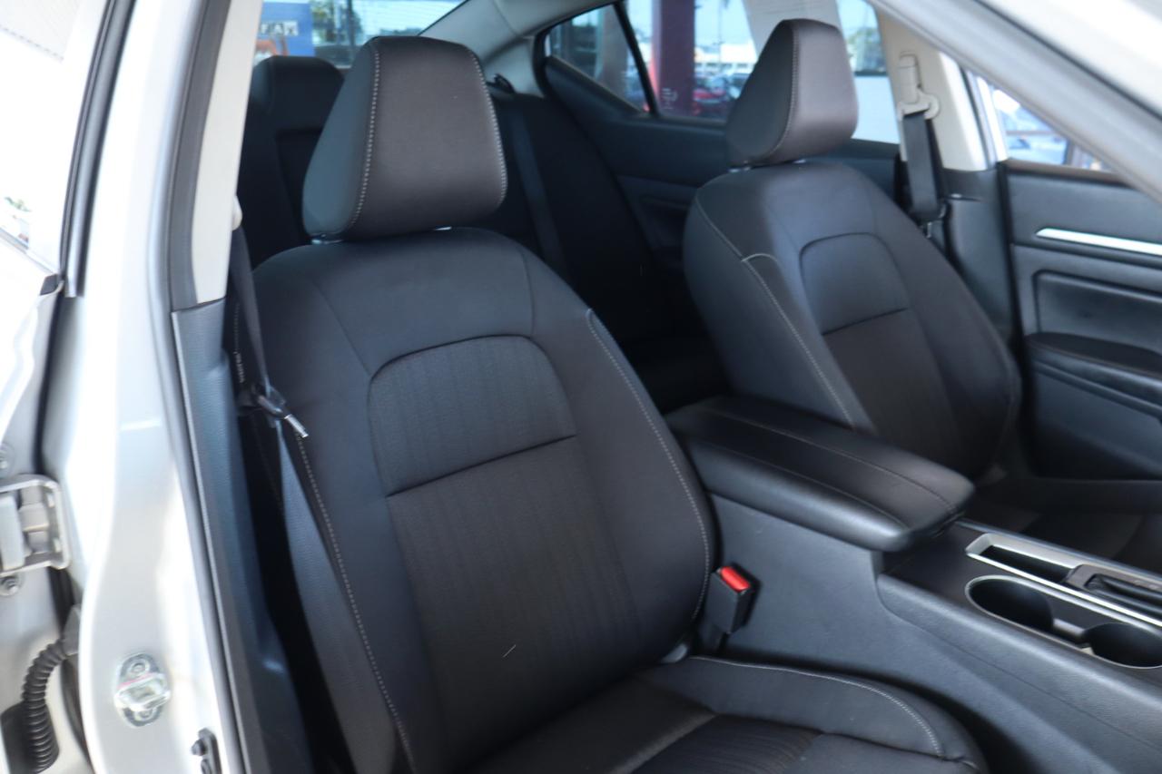 Nissan Altima 2.5 SV Sedan 2022