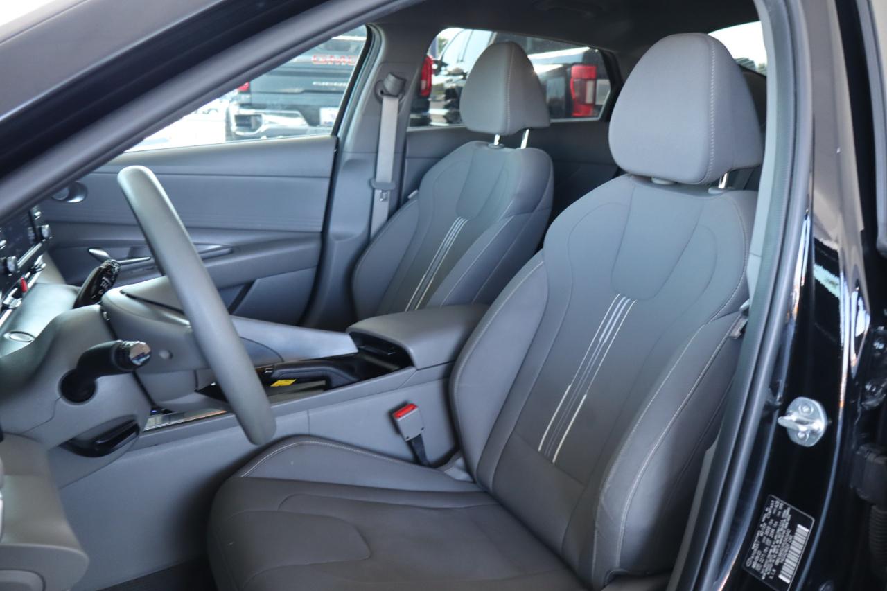 Hyundai Elantra SEL IVT 2023