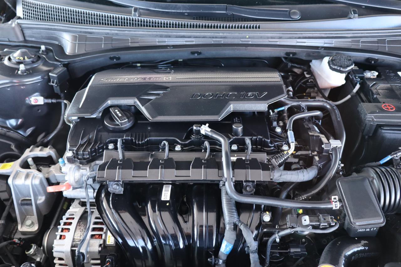 Hyundai Elantra SEL IVT 2023