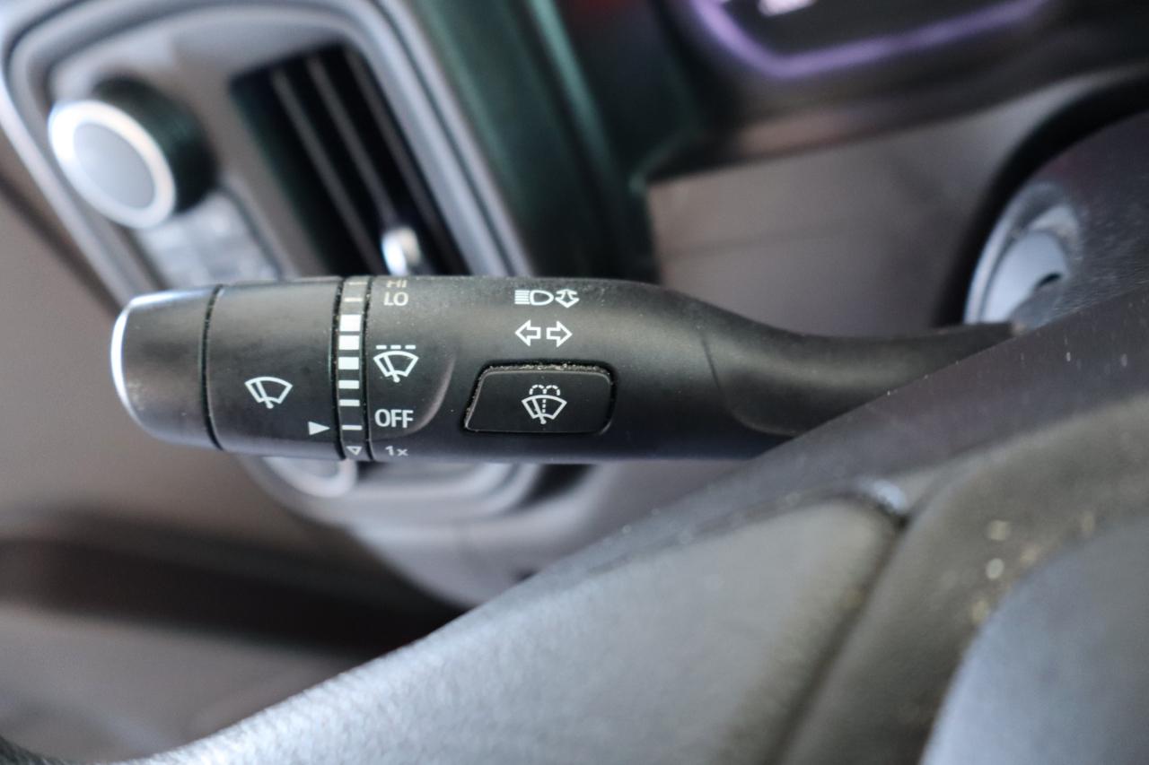 Chevrolet Silverado 1500 4WD Crew Cab 147" Custom Trail Boss 2019