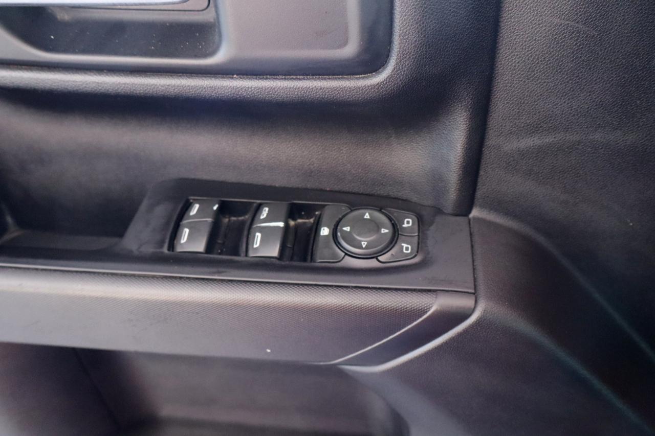 Chevrolet Silverado 1500 4WD Crew Cab 147" Custom Trail Boss 2019