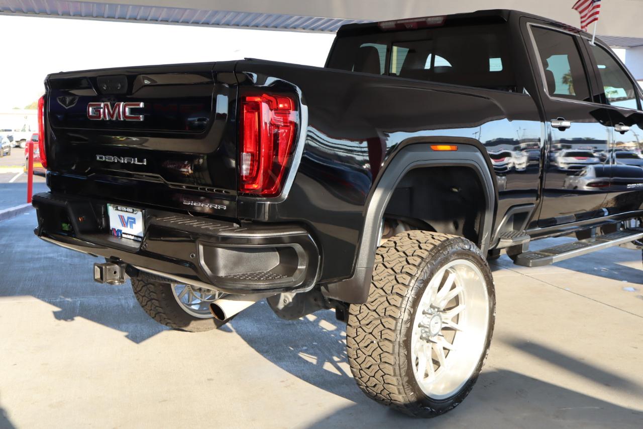 GMC Sierra 2500HD 4WD Crew Cab 159" Denali 2020