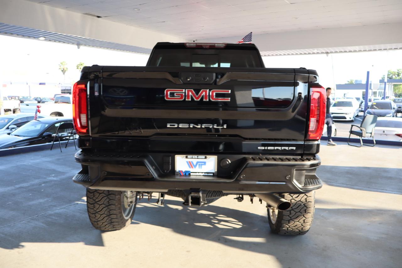 GMC Sierra 2500HD 4WD Crew Cab 159" Denali 2020