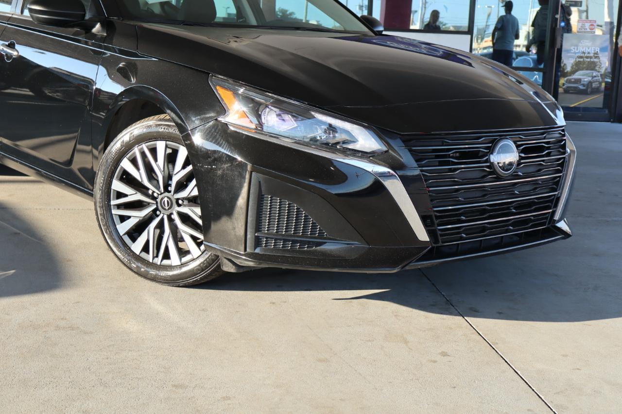 Nissan Altima 2.5 SV Sedan 2024