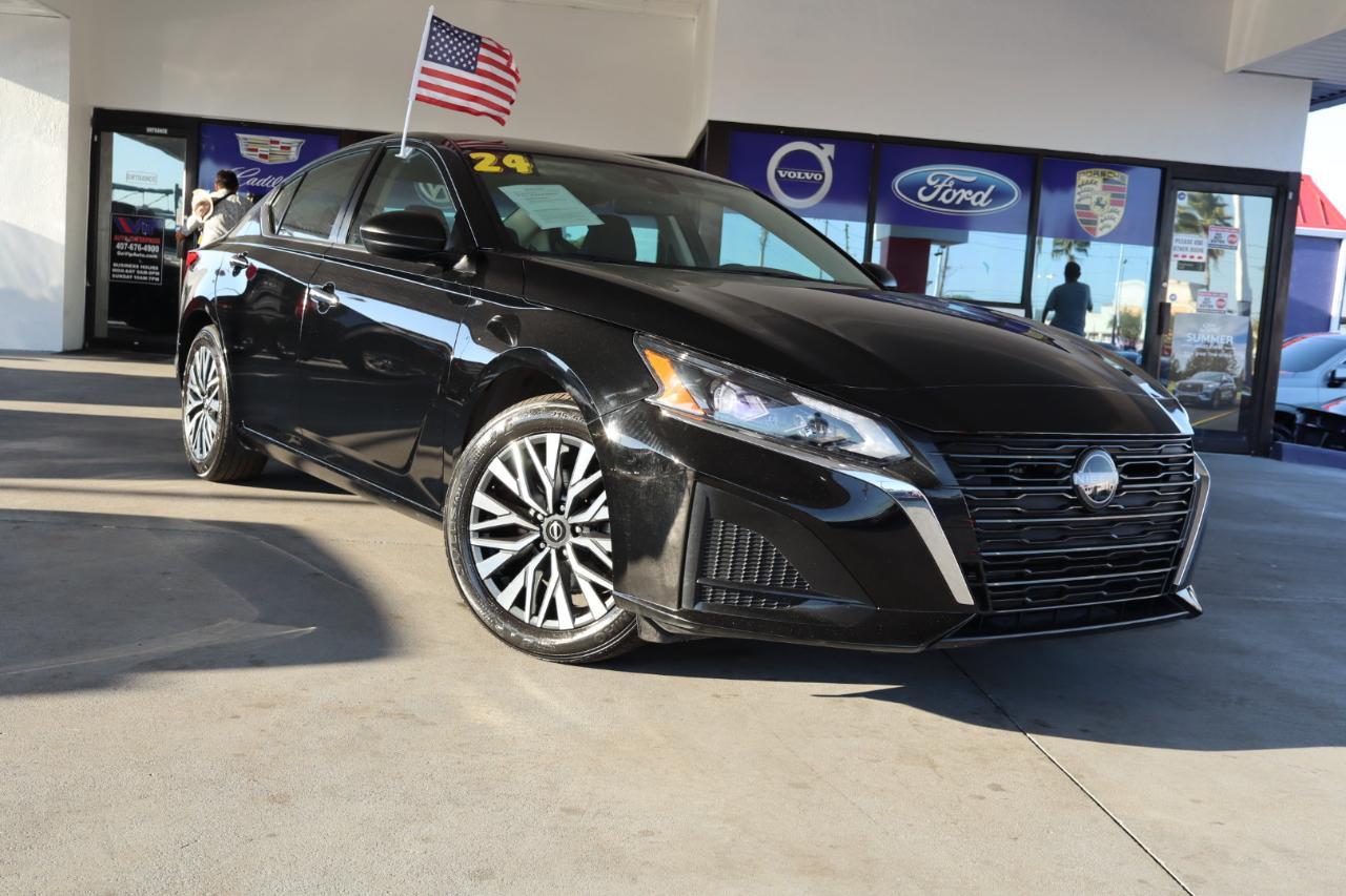 Nissan Altima 2.5 SV Sedan 2024