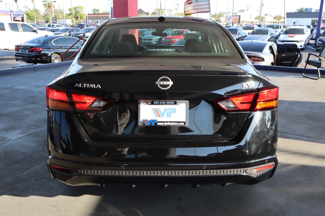 Nissan Altima 2.5 SV Sedan 2024