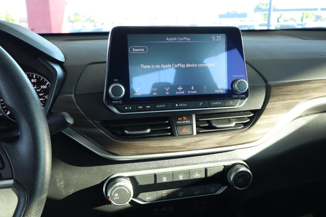 Nissan Altima 2.5 SV Sedan 2024