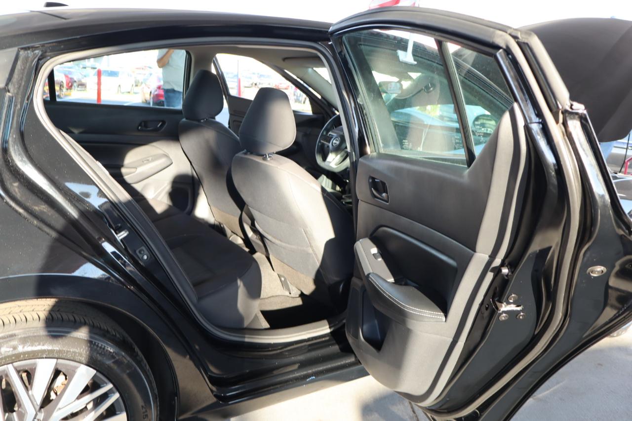 Nissan Altima 2.5 SV Sedan 2024