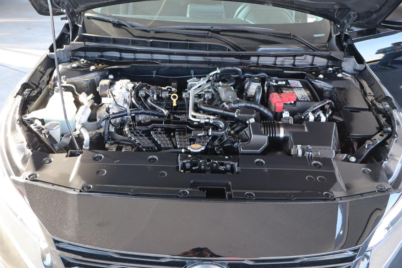 Nissan Altima 2.5 SV Sedan 2024