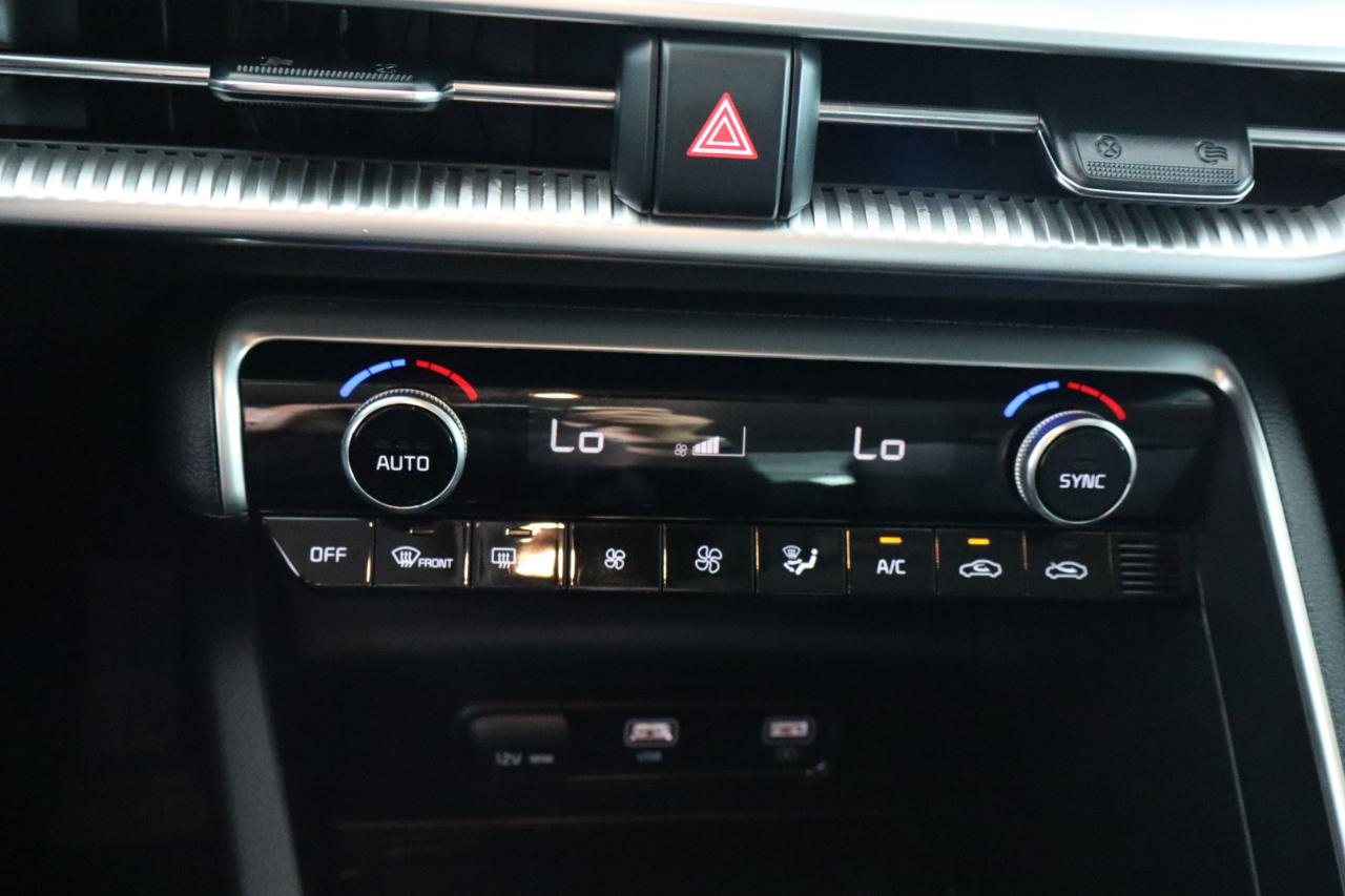 Kia K5 LXS Auto FWD 2021