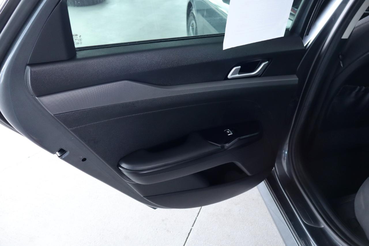 Kia K5 LXS Auto FWD 2021