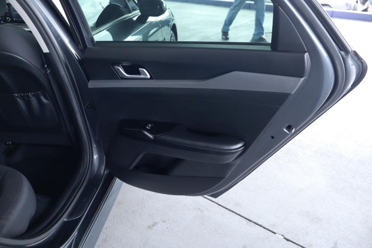 Kia K5 LXS Auto FWD 2021