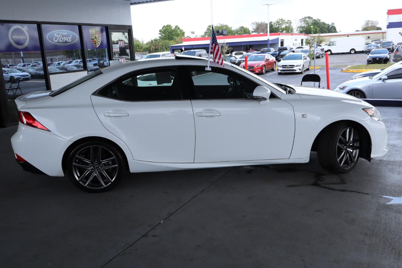 Lexus IS 250 4dr Sport Sdn RWD 2015