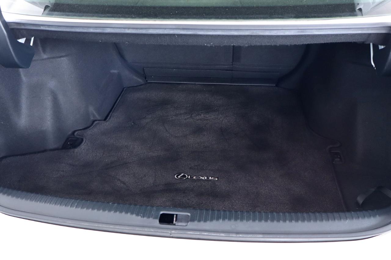 Lexus IS 250 4dr Sport Sdn RWD 2015