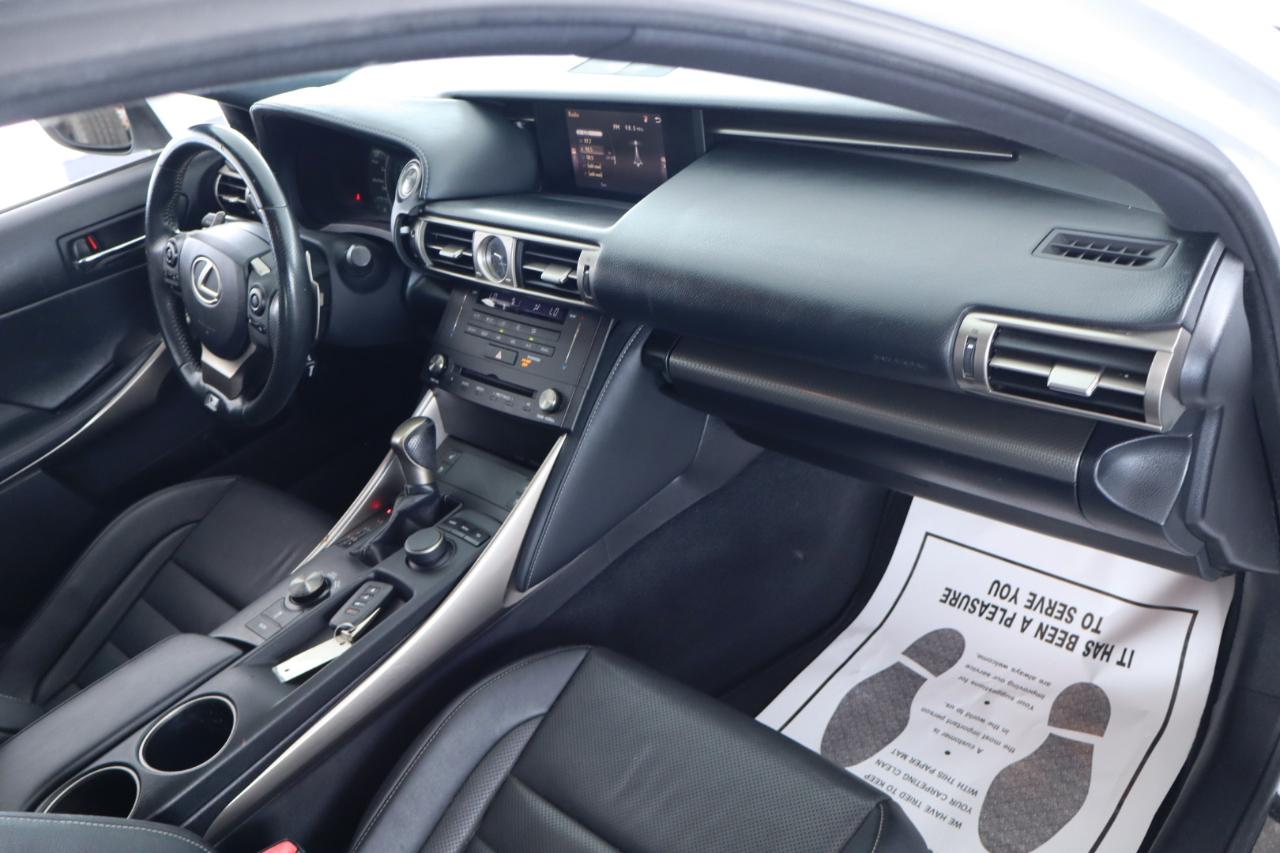 Lexus IS 250 4dr Sport Sdn RWD 2015