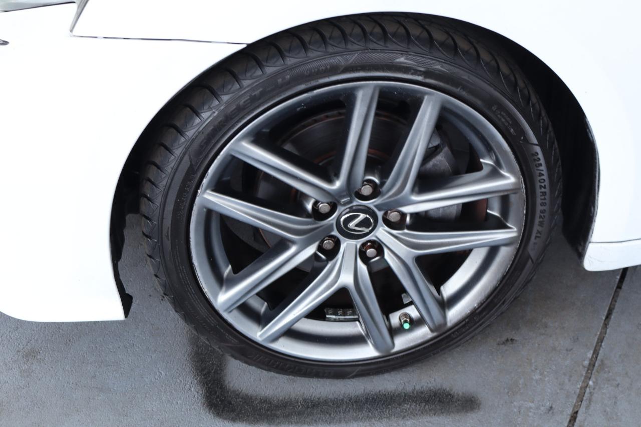 Lexus IS 250 4dr Sport Sdn RWD 2015