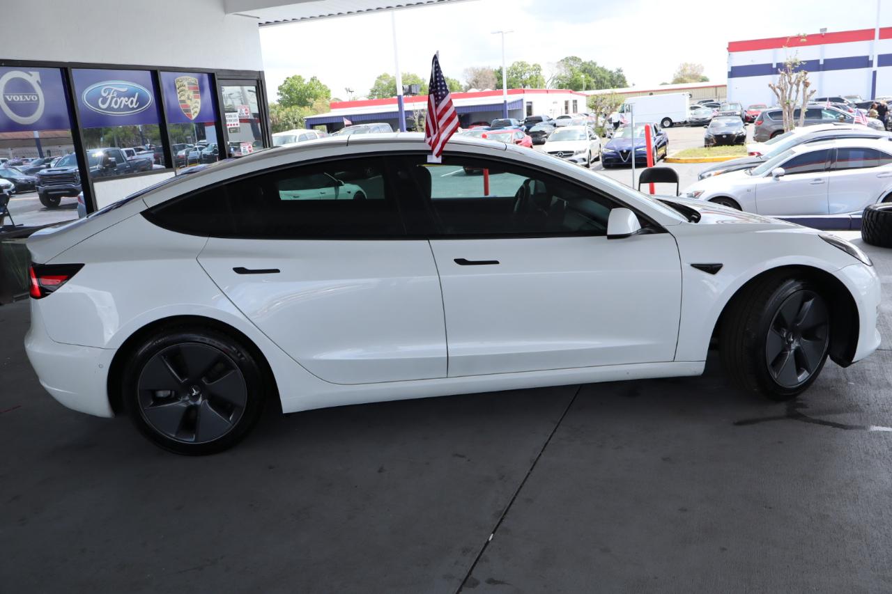 Tesla Model 3 Standard Range Plus RWD 2021