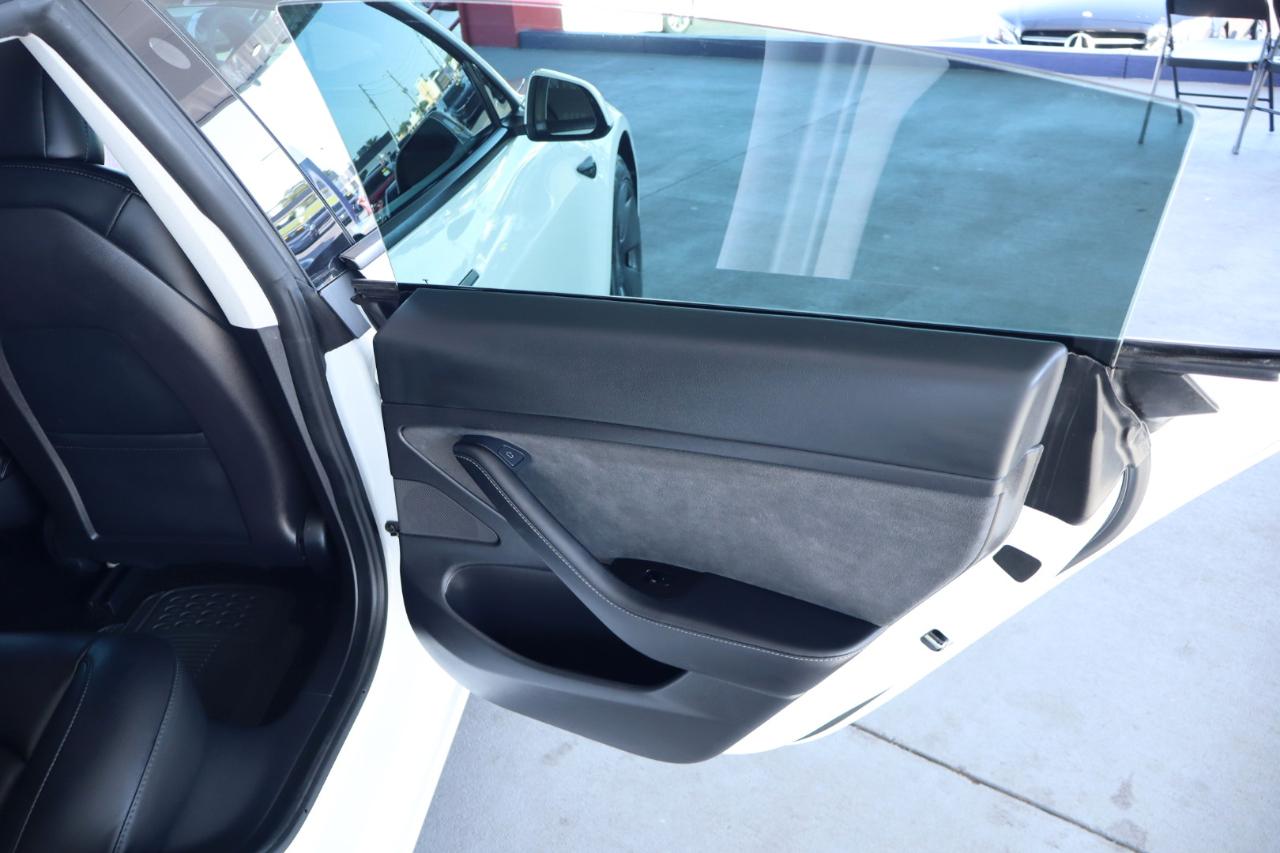 Tesla Model 3 Long Range Battery AWD 2021
