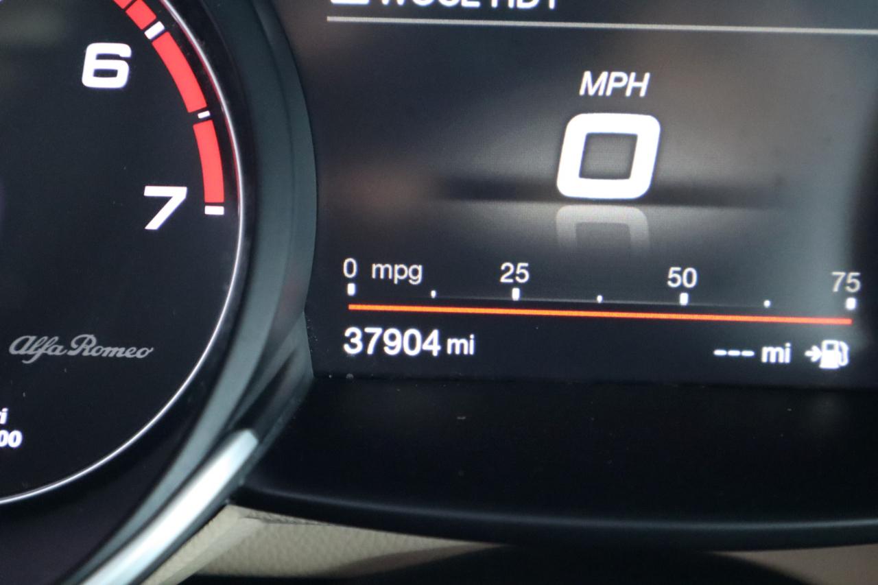 Alfa Romeo Giulia Ti RWD 2017