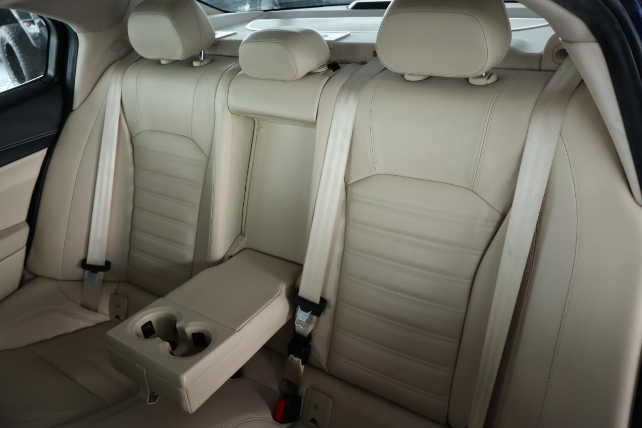 Alfa Romeo Giulia Ti RWD 2017