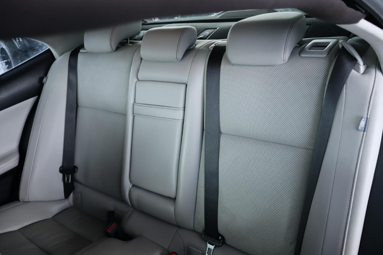 Lexus IS 250 4dr Sport Sdn AWD 2015