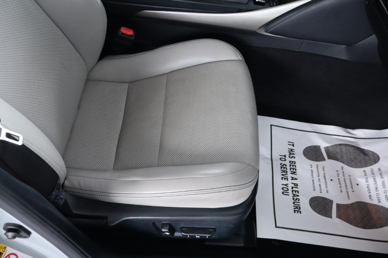 Lexus IS 250 4dr Sport Sdn AWD 2015