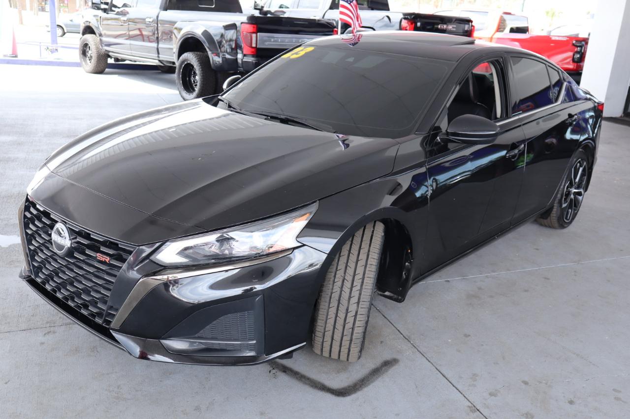 Nissan Altima 2.5 SR Sedan 2023
