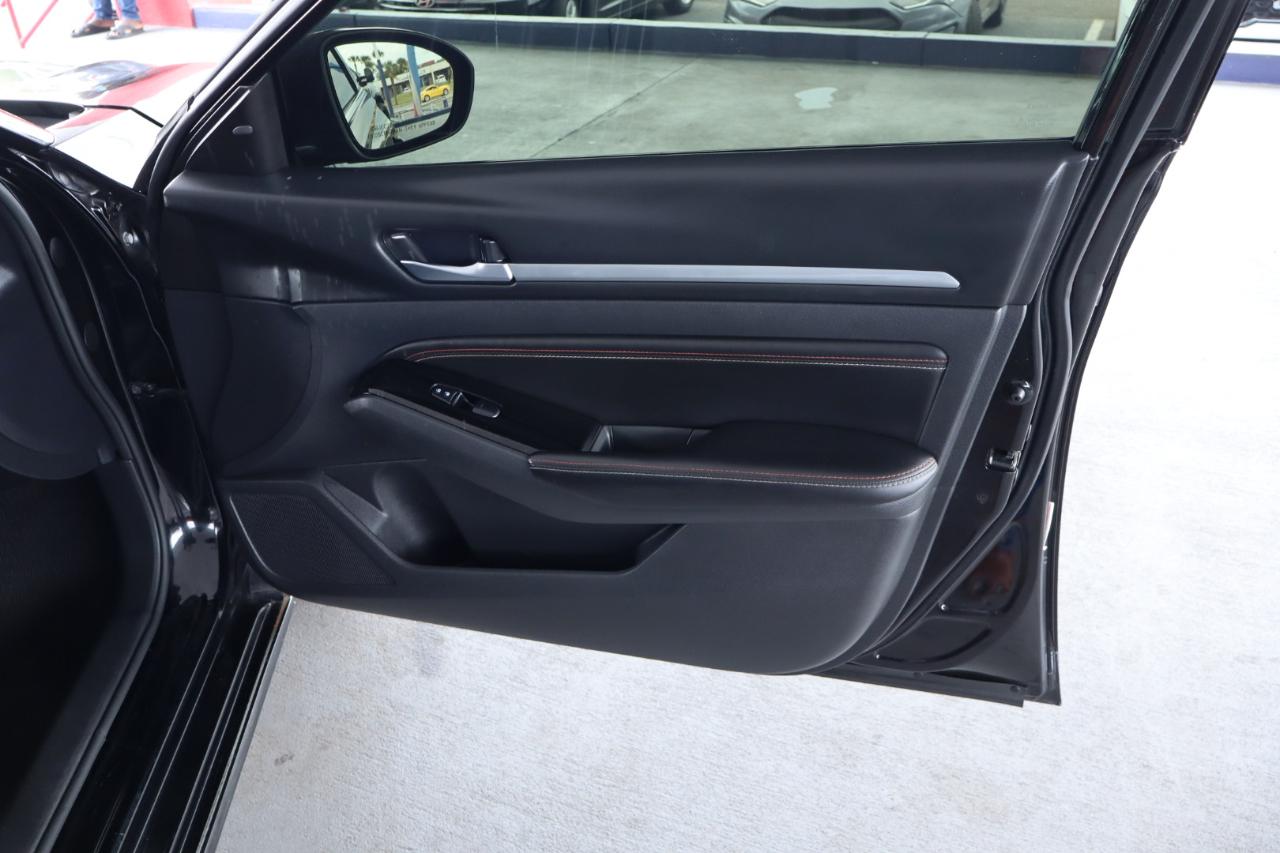 Nissan Altima 2.5 SR Sedan 2023