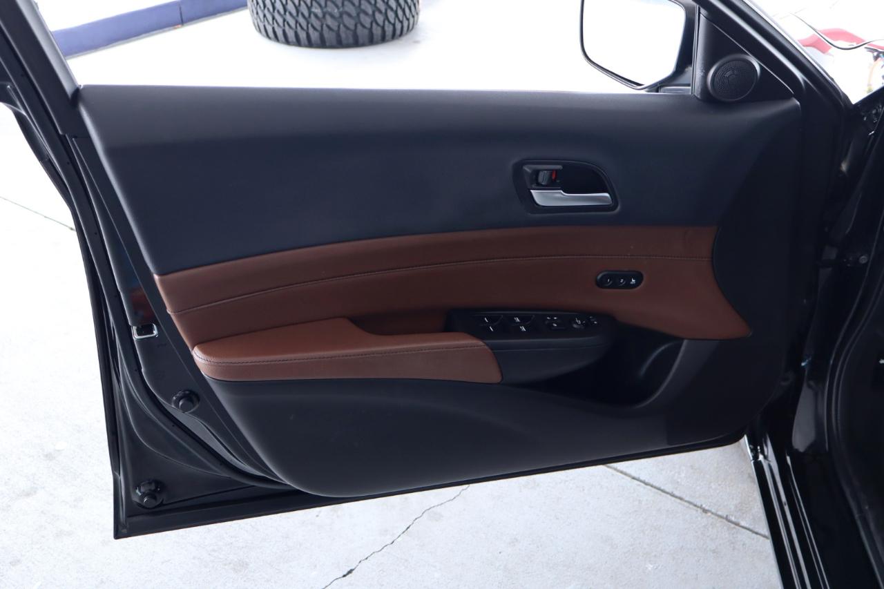 Acura ILX Sedan w/Premium Package 2019