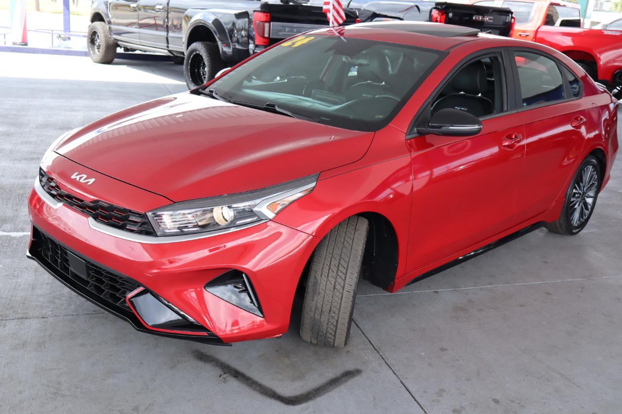 Kia Forte GT-Line IVT 2024