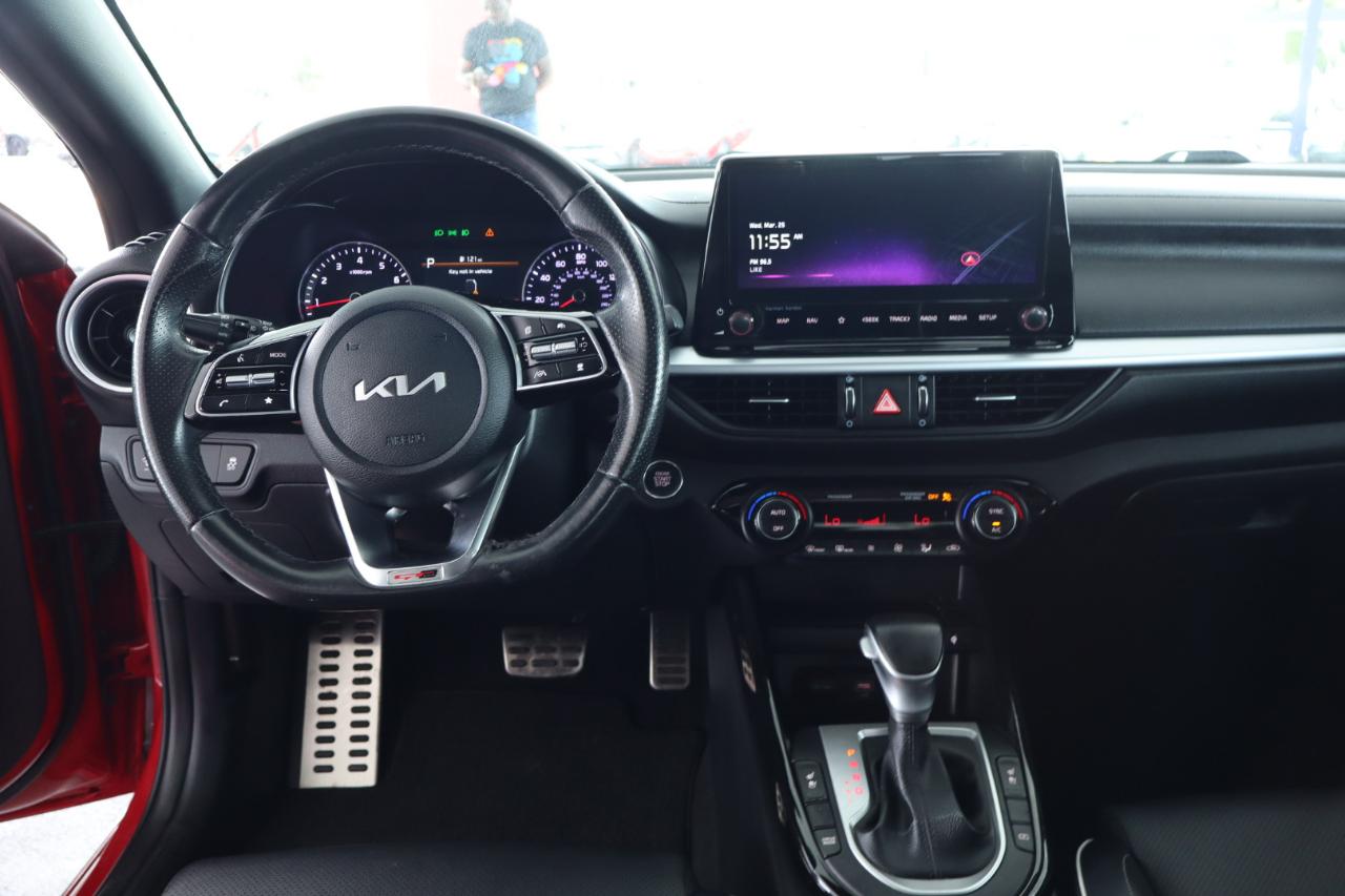 Kia Forte GT-Line IVT 2024