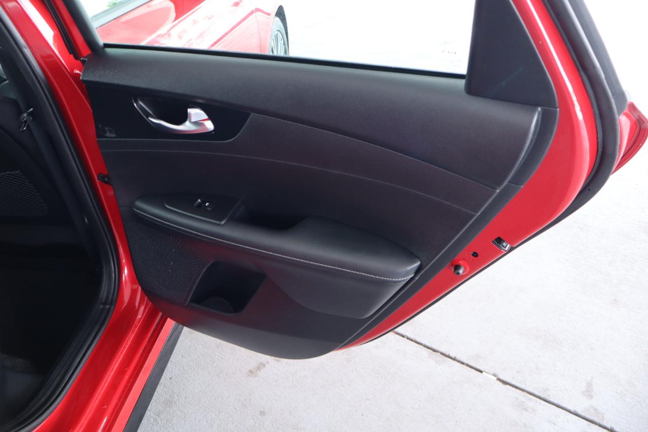 Kia Forte GT-Line IVT 2024