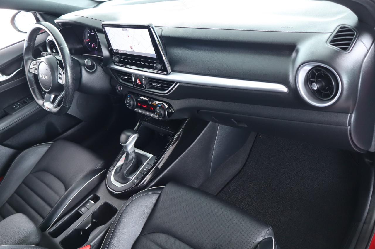 Kia Forte GT-Line IVT 2024