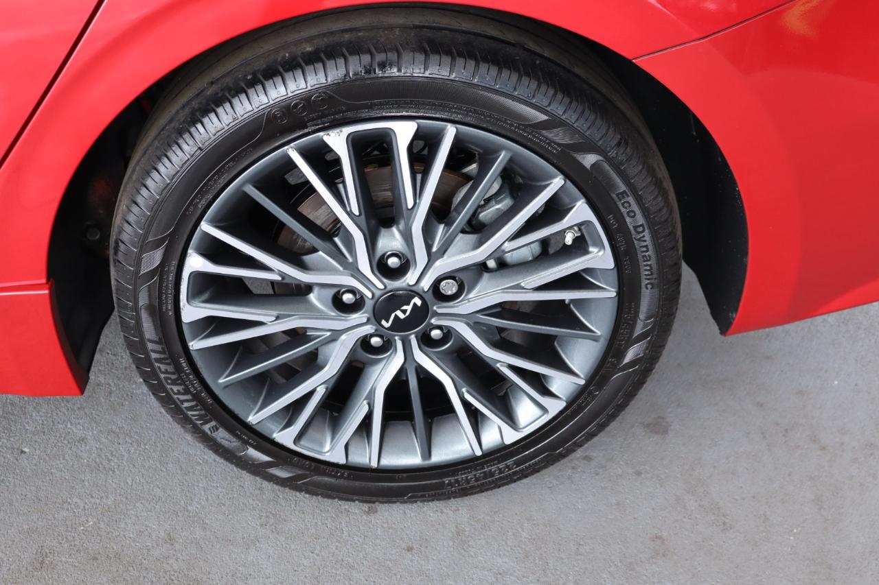 Kia Forte GT-Line IVT 2024