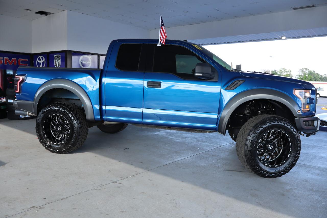 Ford F-150 Raptor 4WD SuperCab 5.5' Box 2017