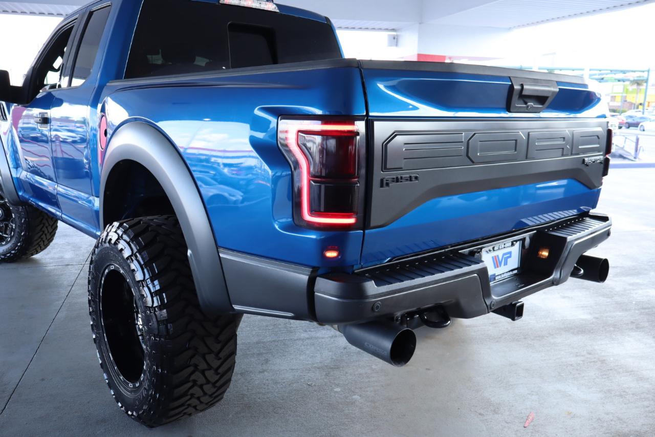 Ford F-150 Raptor 4WD SuperCab 5.5' Box 2017