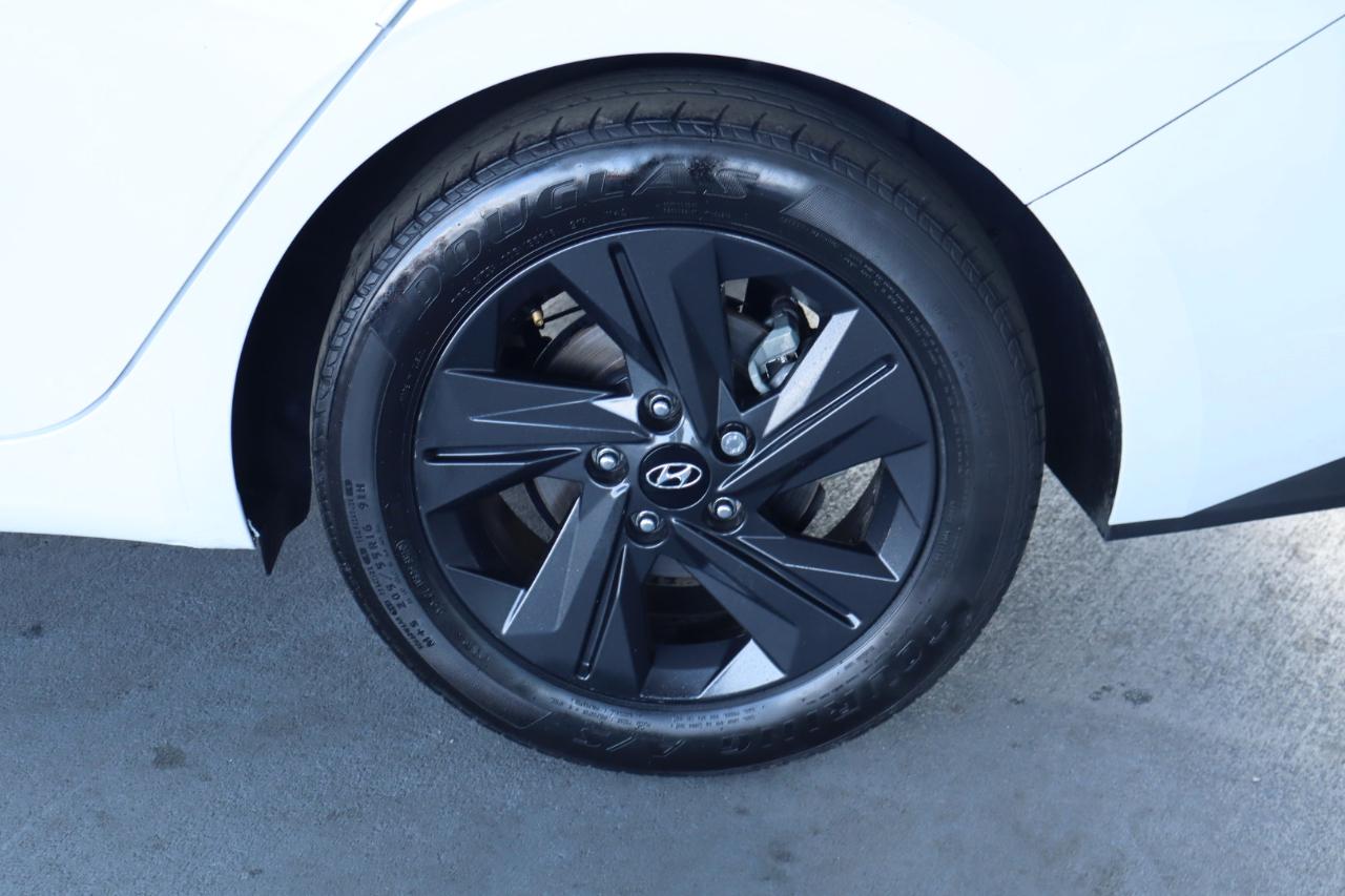 Hyundai Elantra SEL IVT *Ltd Avail* 2021